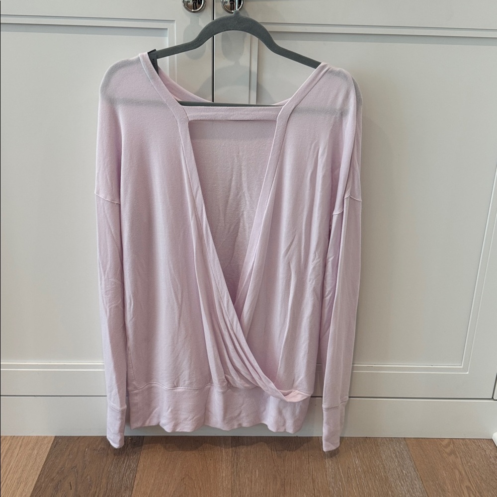 Athleta open V back Soft Sweatshirt, no flaws